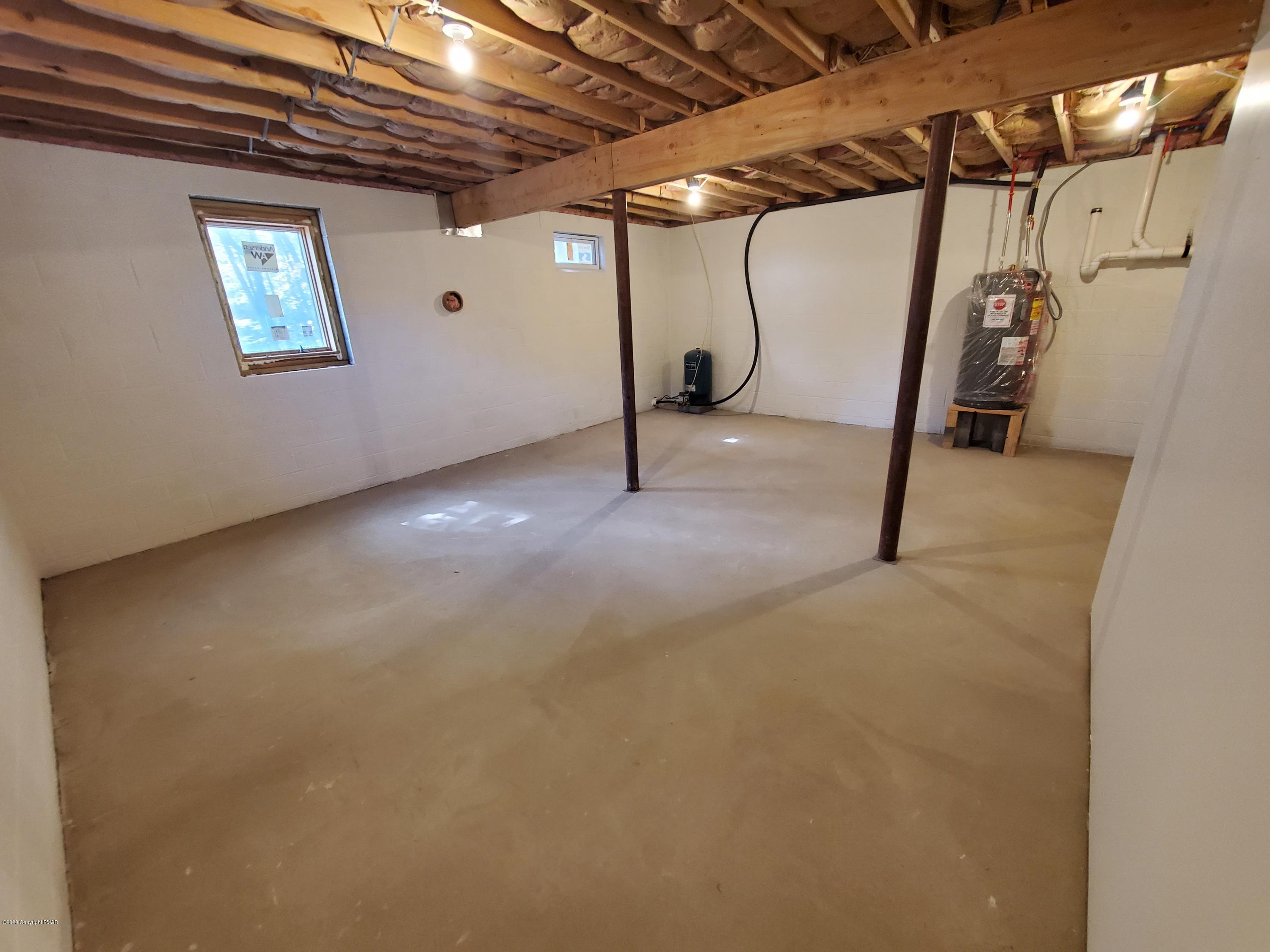 2273 Milford Road Bushkill, PA 18324 - Photo 17 of 23 a view of a room with gym equipment