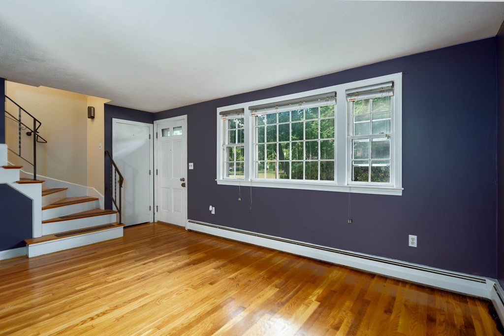 9 Spring Street Foxboro, MA 02035 - Photo 11 of 22 Gallery Image 11