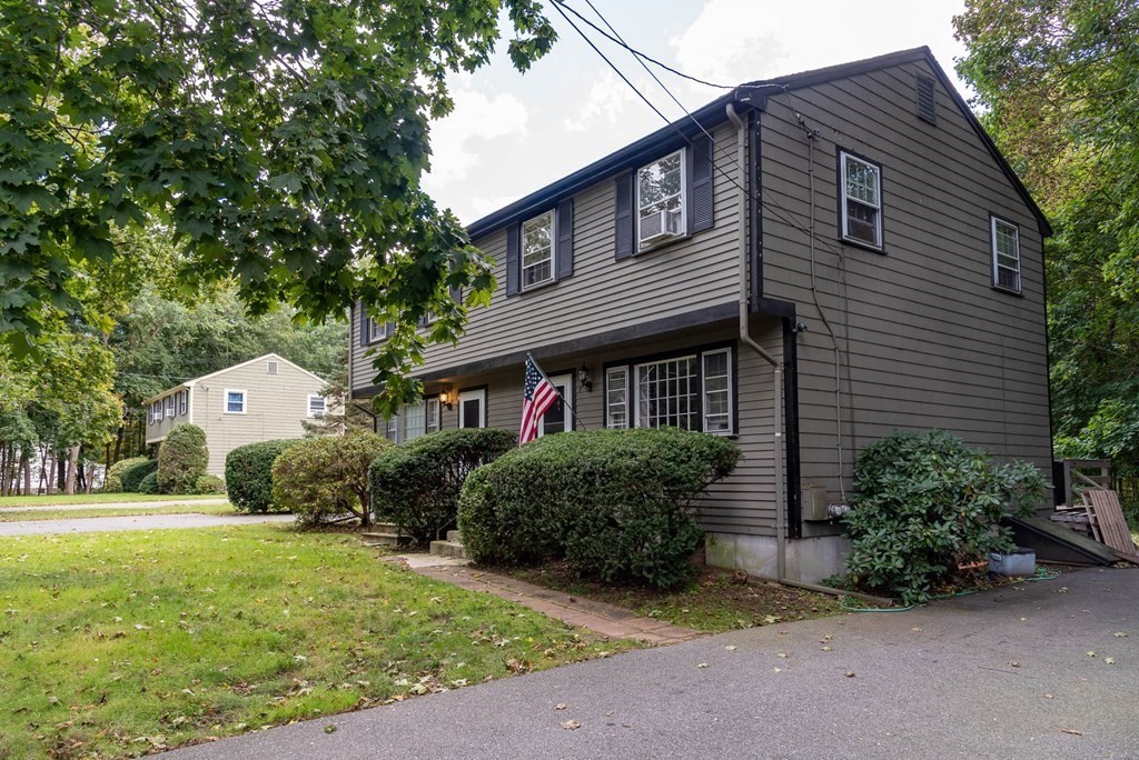 9 Spring Street Foxboro, MA 02035 - Photo 3 of 22 Gallery Image 3