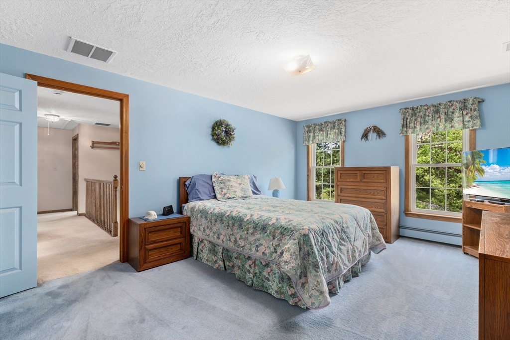 10 Barnstable Road Norfolk, MA 02056 - Photo 16 of 36