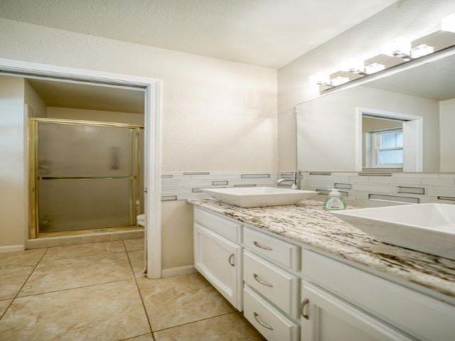 3171 Barrow Road, Unit BARREL CT Redding, CA 96002 - Photo 33 of 43