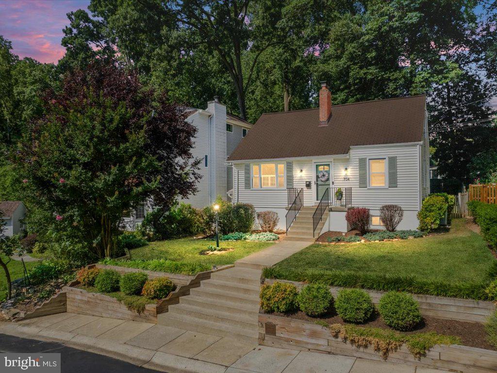 704 Roxboro Road Rockville, MD 20850 - Photo 1 of 43 Welcome Home to 704 Roxboro Road!