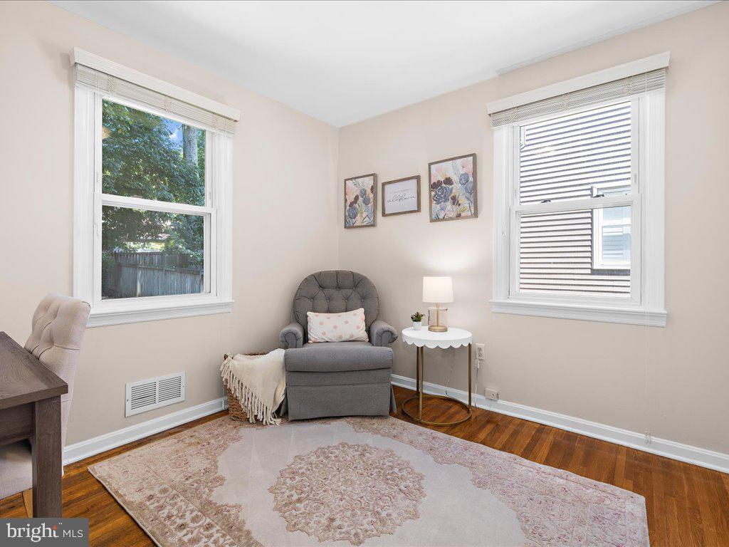 704 Roxboro Road Rockville, MD 20850 - Photo 19 of 43 Main Level Bedroom #2 or Office