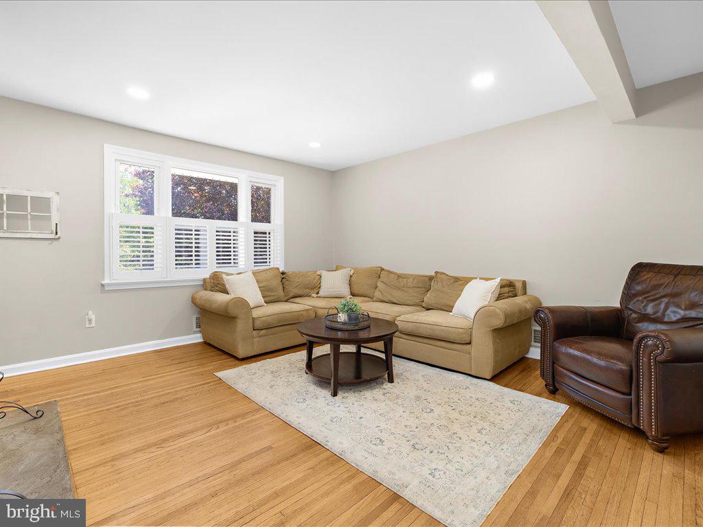 704 Roxboro Road Rockville, MD 20850 - Photo 4 of 43 Living Room with Hardwood Floors