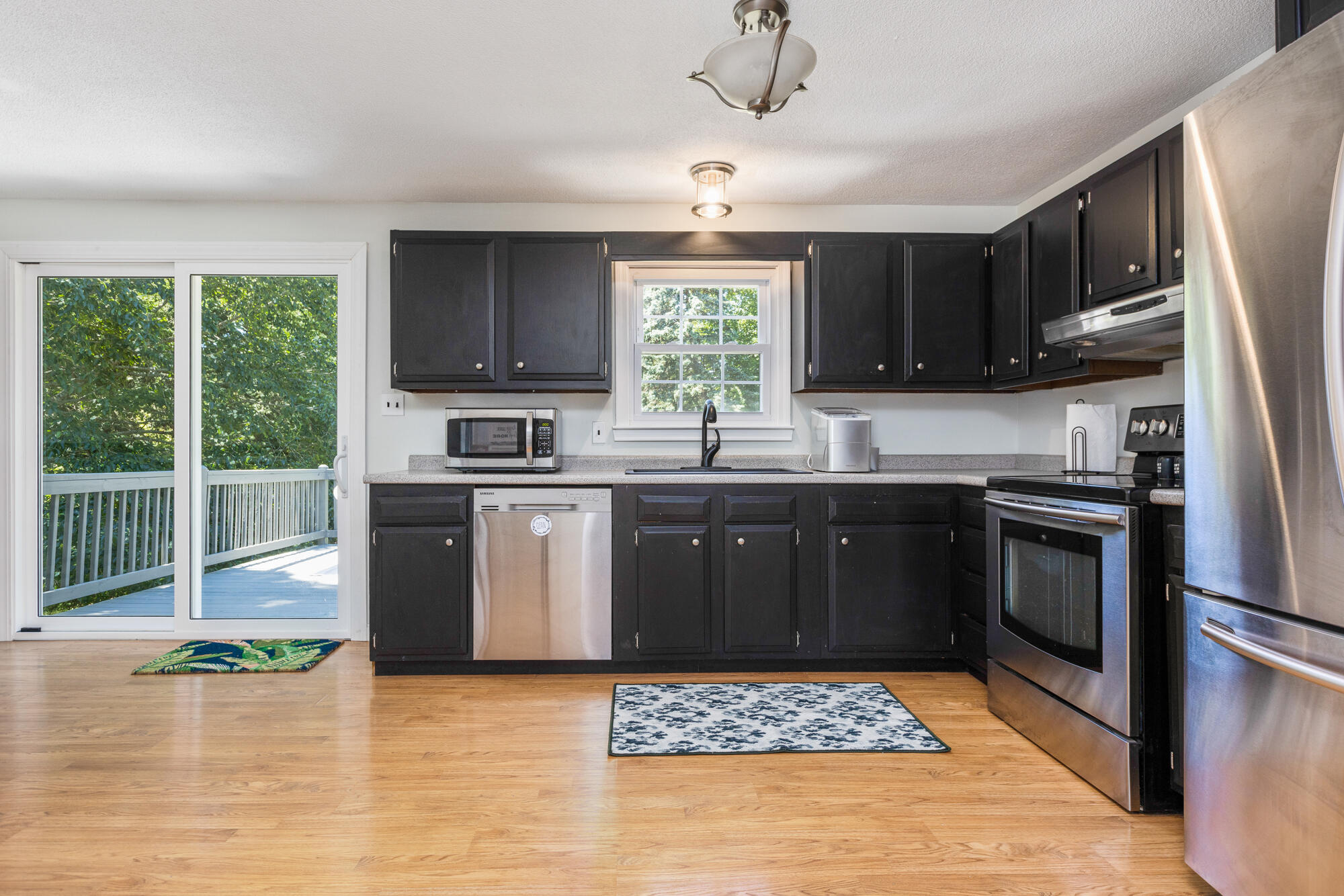 115 Ferry Road Saco, ME 04072 - Photo 3 of 51 115 Ferry Rd_W5_22