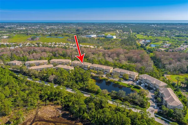 $419,000 | 12631 Southeast Old Cypress Drive, Unit 12631, Hobe Sound, FL 33455