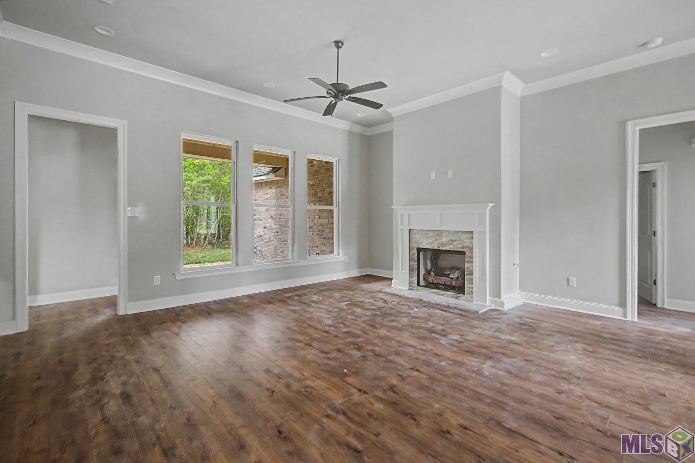 21117 April Lane Livingston, LA 70754 - Photo 4 of 19
