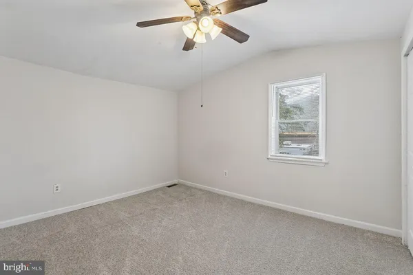 $2,399 | 9 East Federal Street, Burlington, NJ 08016