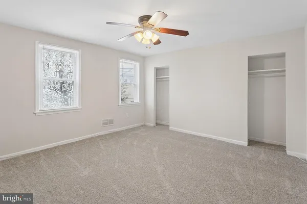 $2,399 | 9 East Federal Street, Burlington, NJ 08016