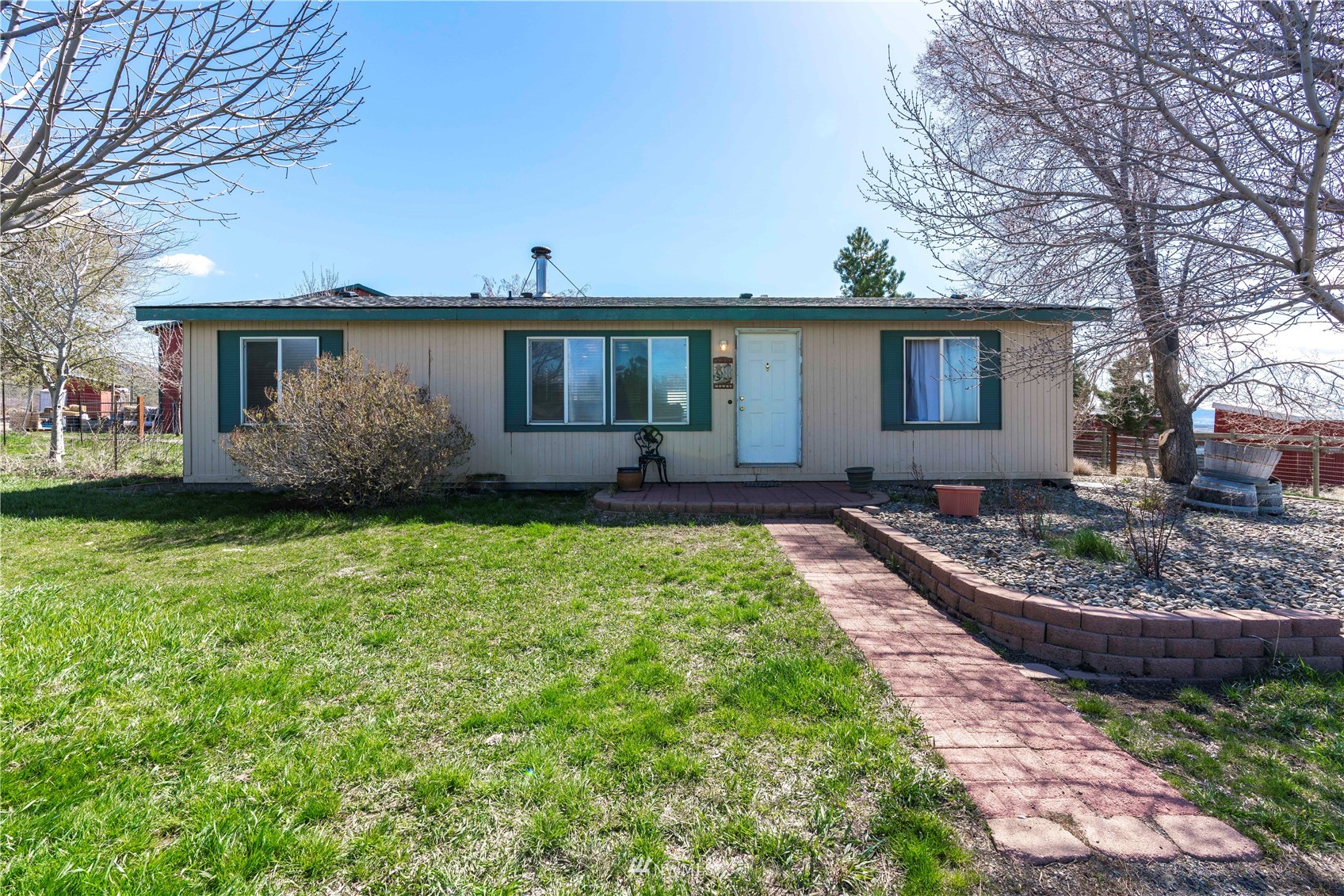 6224 Robbins Road Ellensburg, WA 98926 - Photo 1 of 38 Gallery Image 1