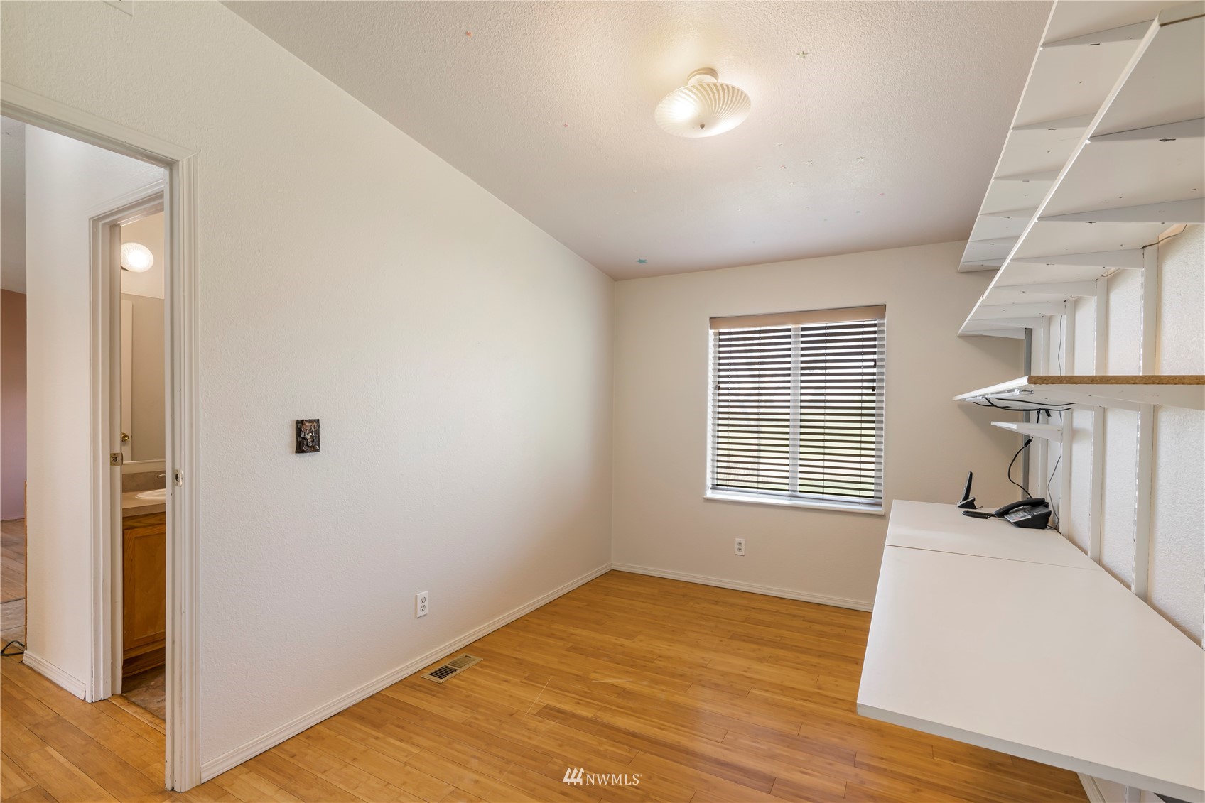 6224 Robbins Road Ellensburg, WA 98926 - Photo 13 of 38 Gallery Image 13
