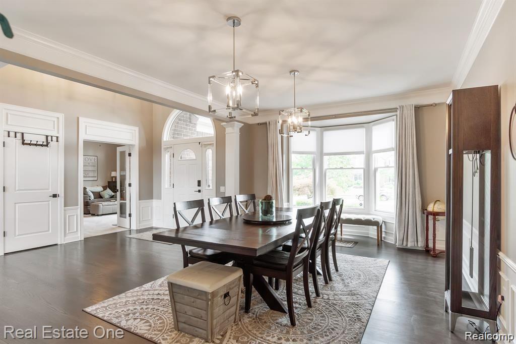 50066 Oak View Court Plymouth, MI 48170 - Photo 5 of 65 Gallery Image 5