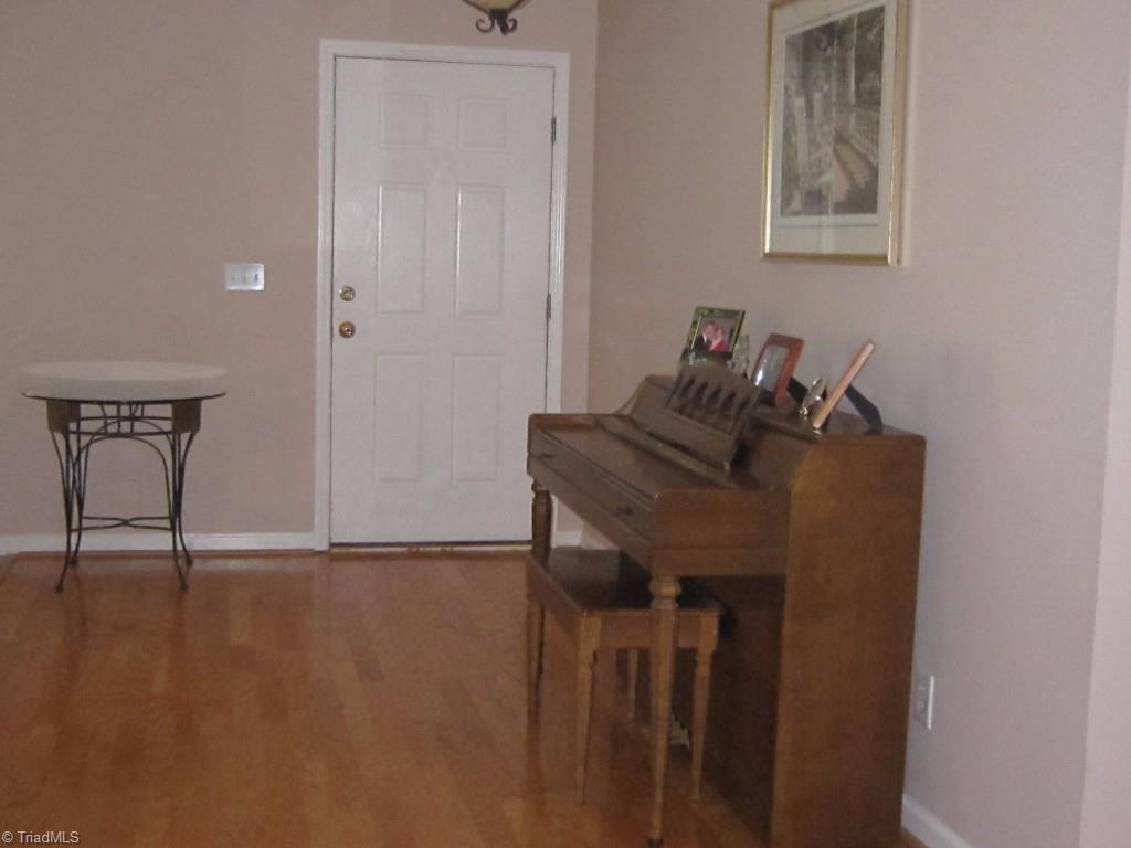 7915 Daltonshire Drive Oak Ridge, NC 27310 - Photo 3 of 23