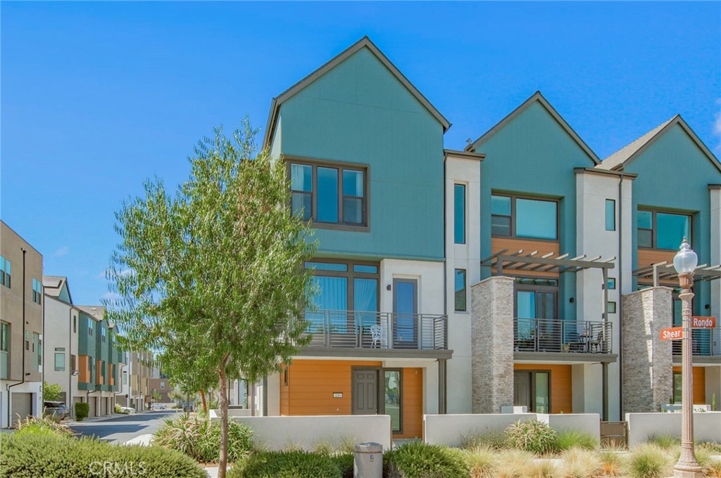 136 Rondo Irvine, CA 92618 - Photo 23 of 54 Gallery Image 23