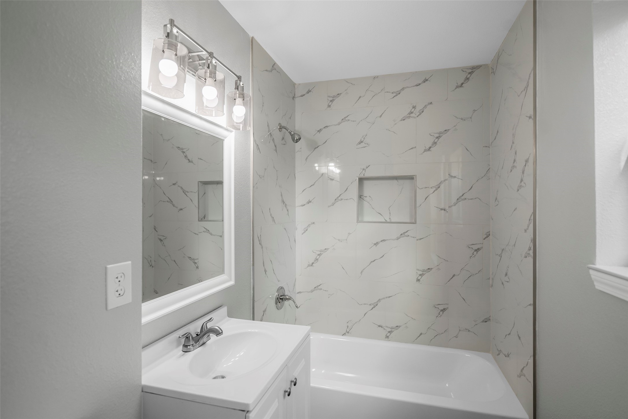 12006 Unison Road Houston, TX 77044 - Photo 14 of 26