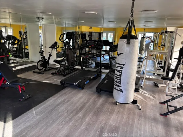 $550,000 | 121 Sinclair Avenue, Unit 103, Glendale, CA 91206