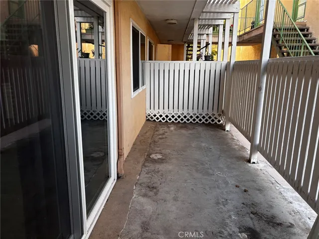 $550,000 | 121 Sinclair Avenue, Unit 103, Glendale, CA 91206