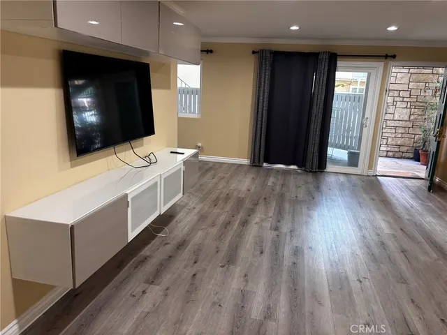 $550,000 | 121 Sinclair Avenue, Unit 103, Glendale, CA 91206