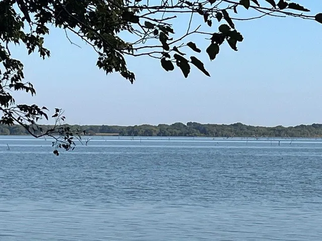 $289,900 | 604 Broken Arrow Pass, Quinlan, TX 75474