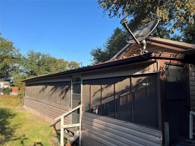 $289,900 | 604 Broken Arrow Pass, Quinlan, TX 75474