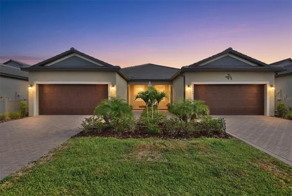 $289,900 | 12593 Lily Quartz Loop, Parrish, FL 34219