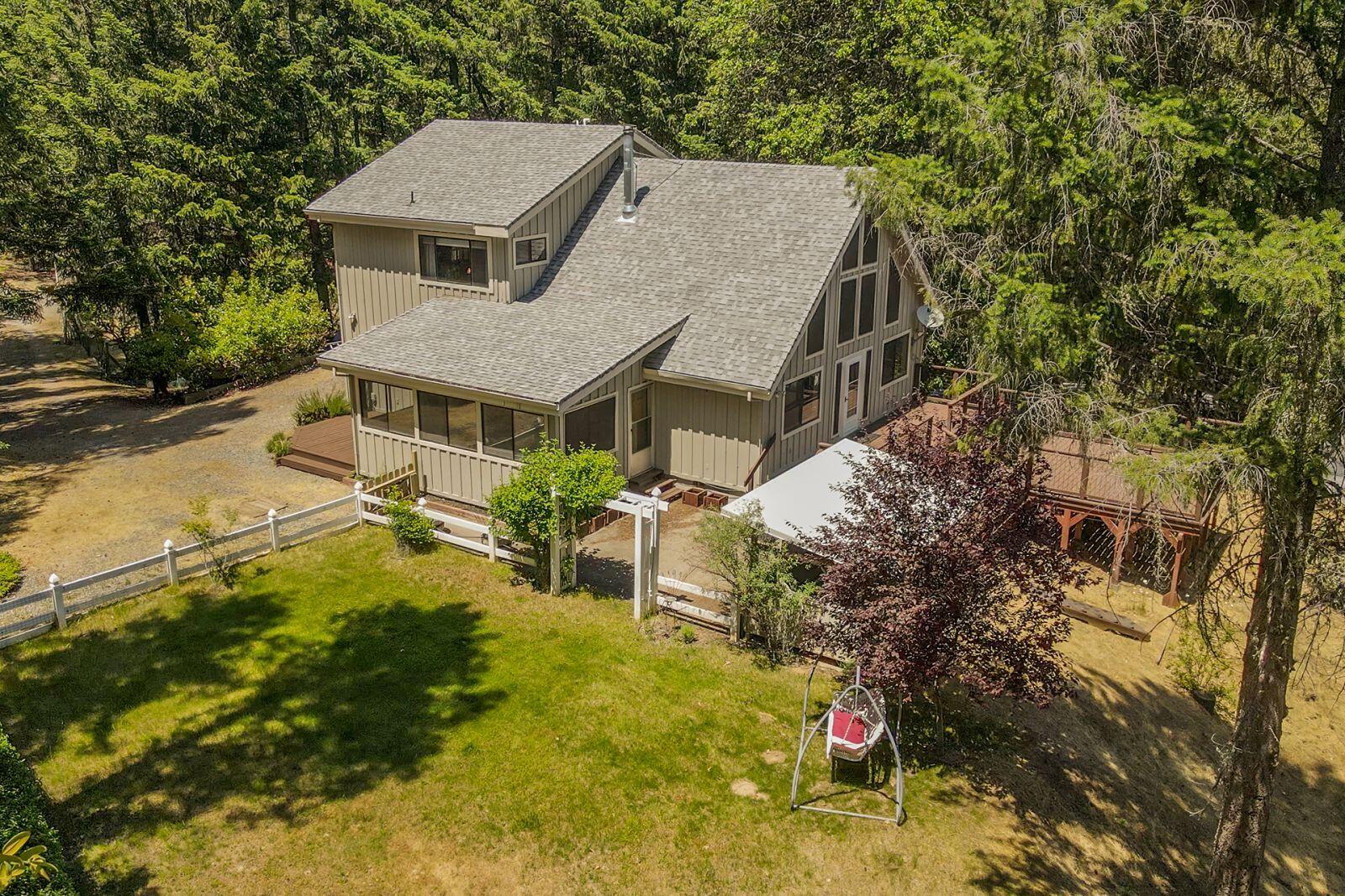 891 Salt Flat Road Lewiston, CA 96052 - Photo 3 of 50