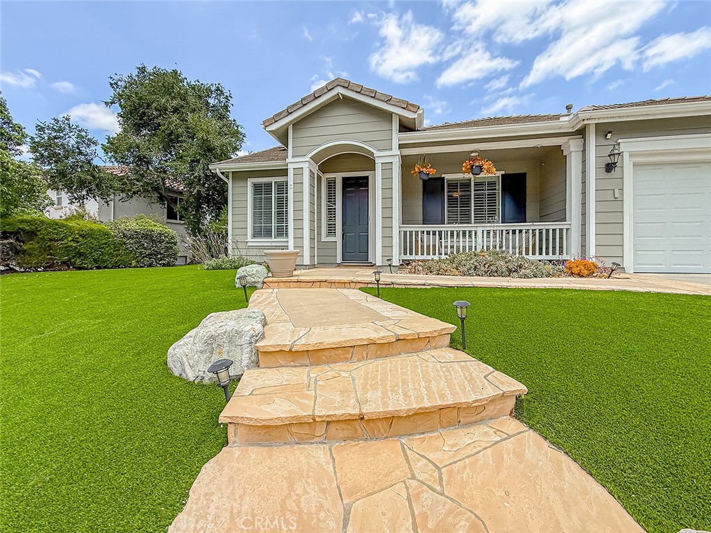 5257 Huckleberry Oak Street Simi Valley, CA 93063 - Photo 3 of 50