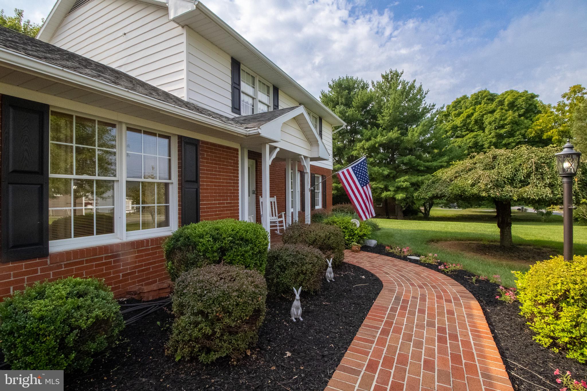 2912 Ridge Road South Martinsburg, WV 25403 - Photo 7 of 57 Gallery Image 7
