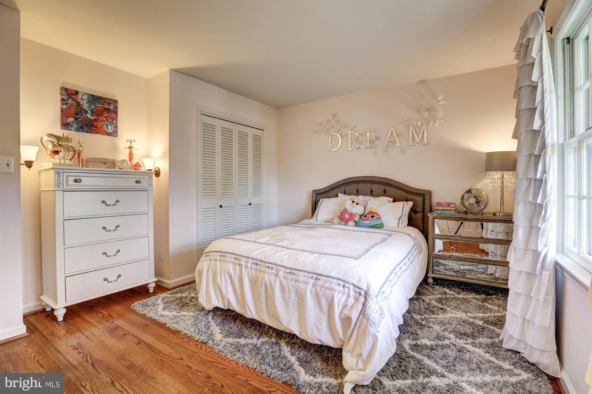 17943 Pond Road Ashton, MD 20861 - Photo 42 of 77 Bedroom #4