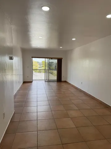 $2,350 | 5731 Northwest 37th Street, Unit 407, Virginia Gardens, FL 33166