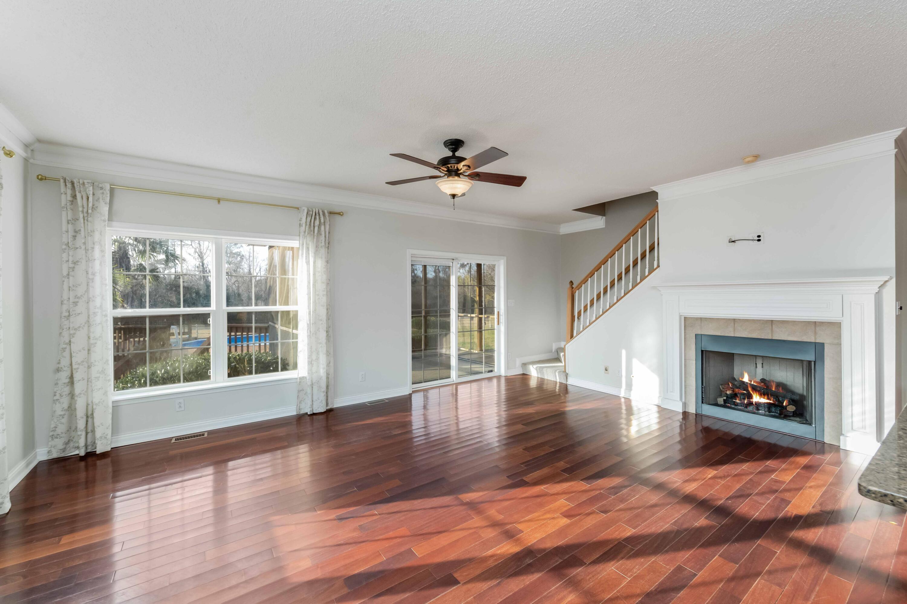 113 Rookery Court Summerville, SC 29483 - Photo 23 of 65 113 Rookery Court Interiors LR-13