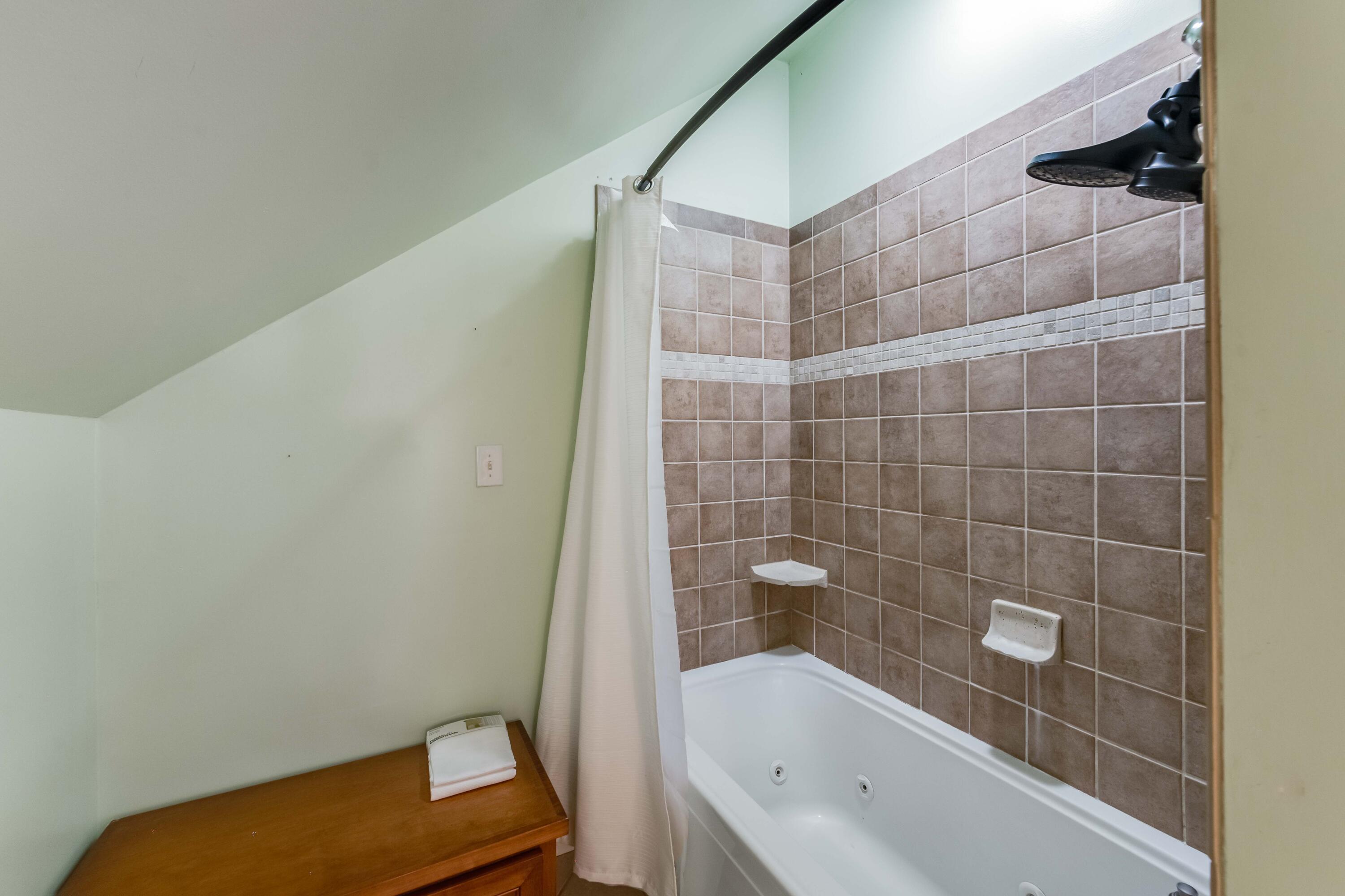 113 Rookery Court Summerville, SC 29483 - Photo 43 of 65 113 Rookery Court Interiors LR-30