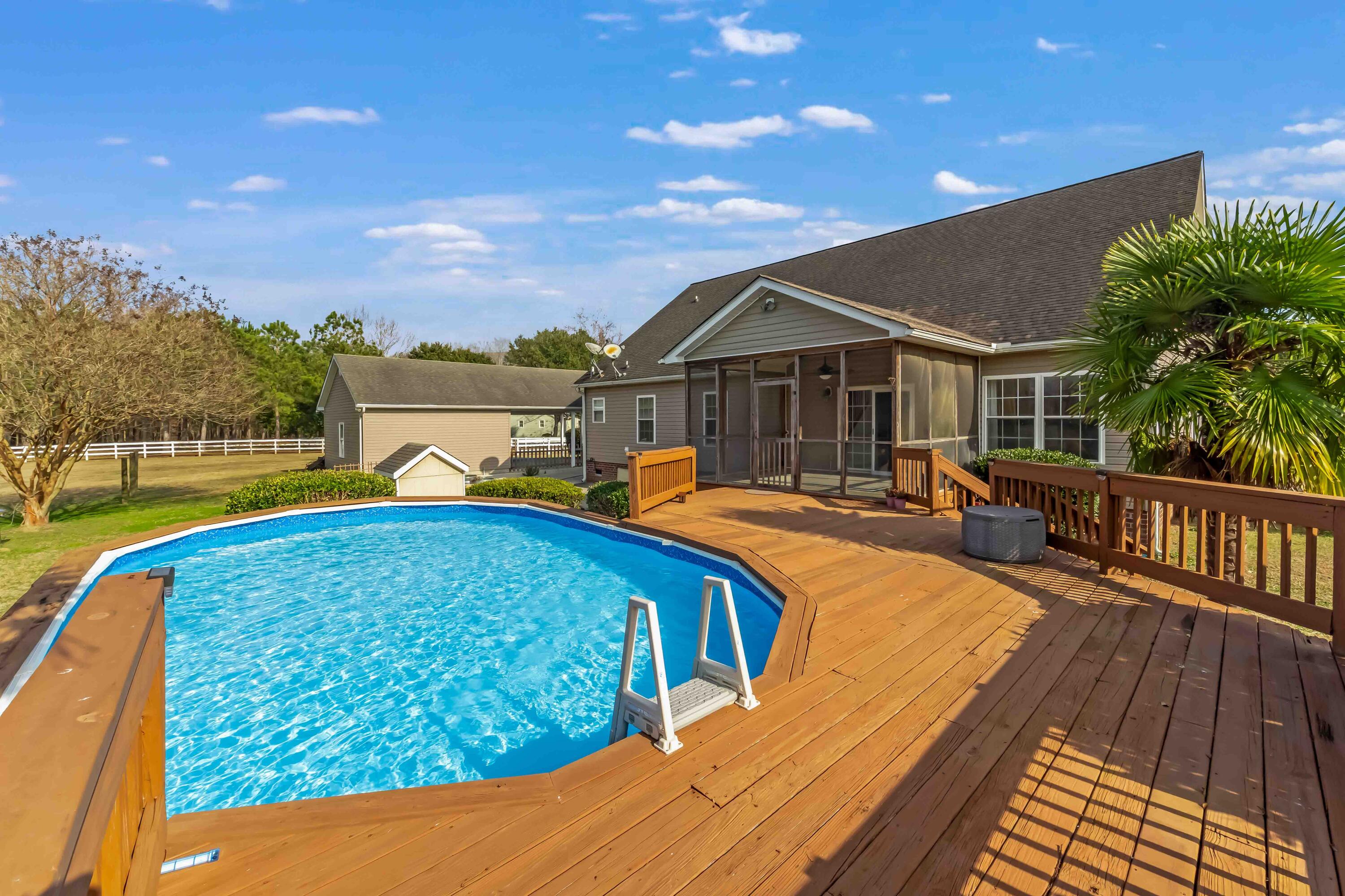 113 Rookery Court Summerville, SC 29483 - Photo 5 of 65 113 Rookery Court Exteriors LR-12