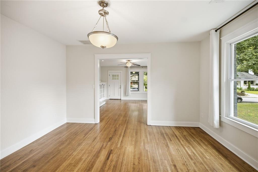 581 Gresham Avenue Southeast Atlanta, GA 30316 - Photo 11 of 34