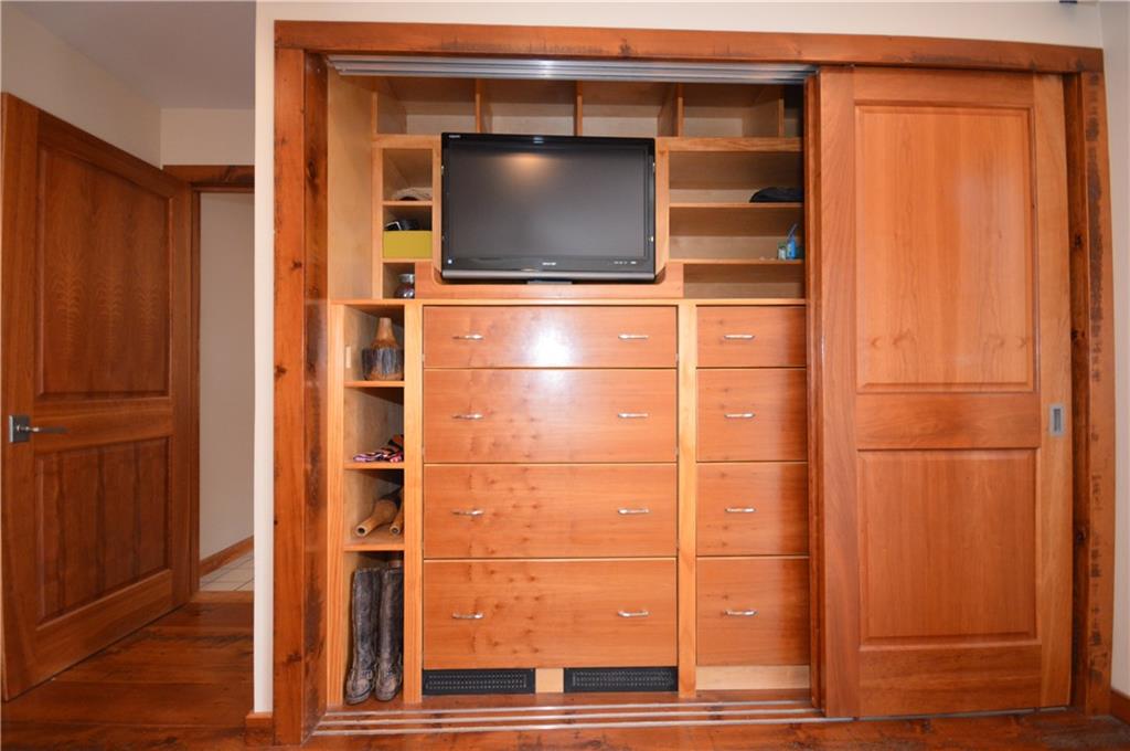 714 Park Road Clinton, PA 15026 - Photo 11 of 25 custom built ins inside closets
