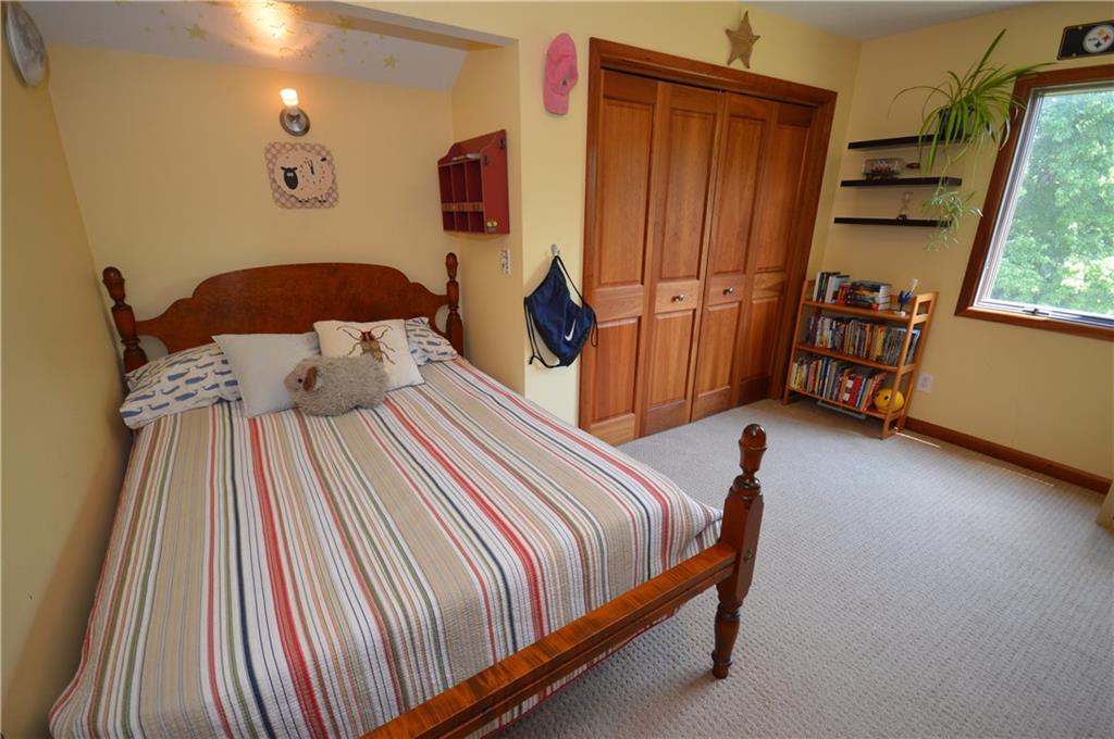 714 Park Road Clinton, PA 15026 - Photo 20 of 25 Gallery Image 20