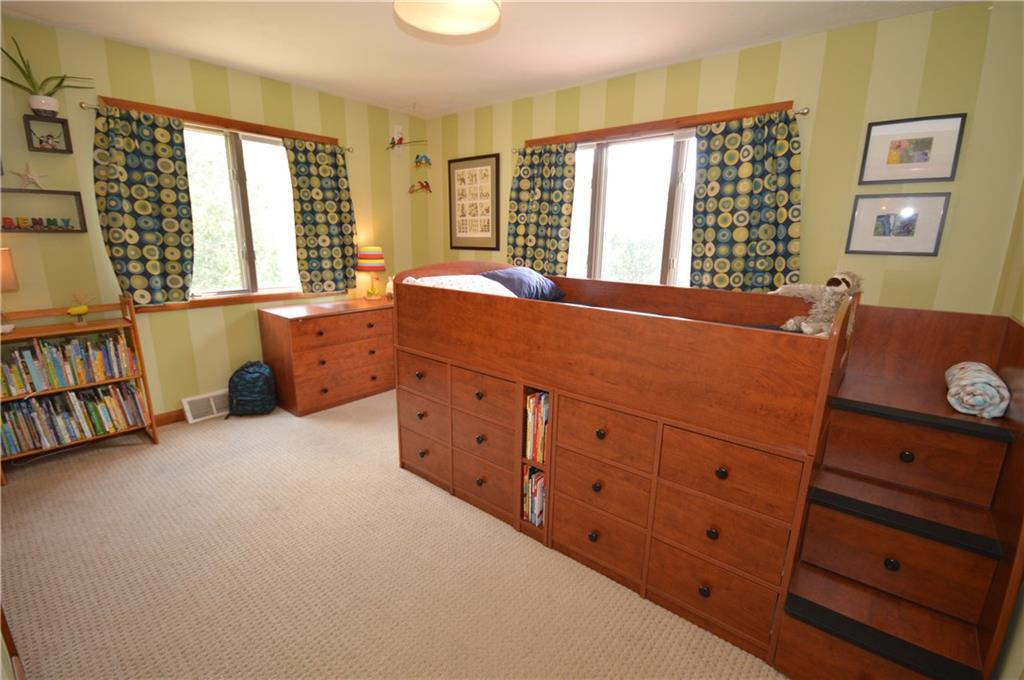 714 Park Road Clinton, PA 15026 - Photo 22 of 25 Gallery Image 22