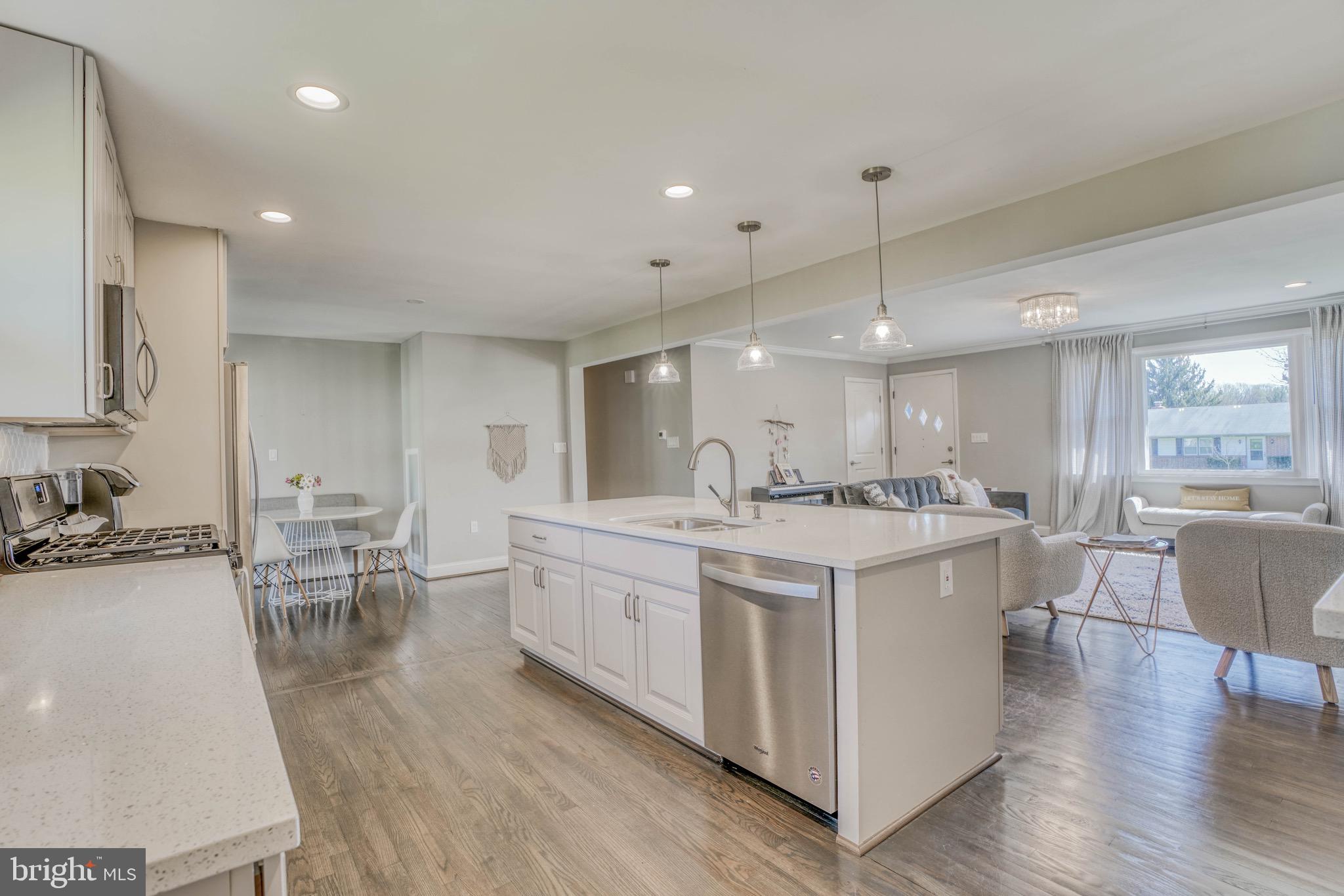 2818 Pinewick Road Ellicott City, MD 21042 - Photo 25 of 75 Gallery Image 25