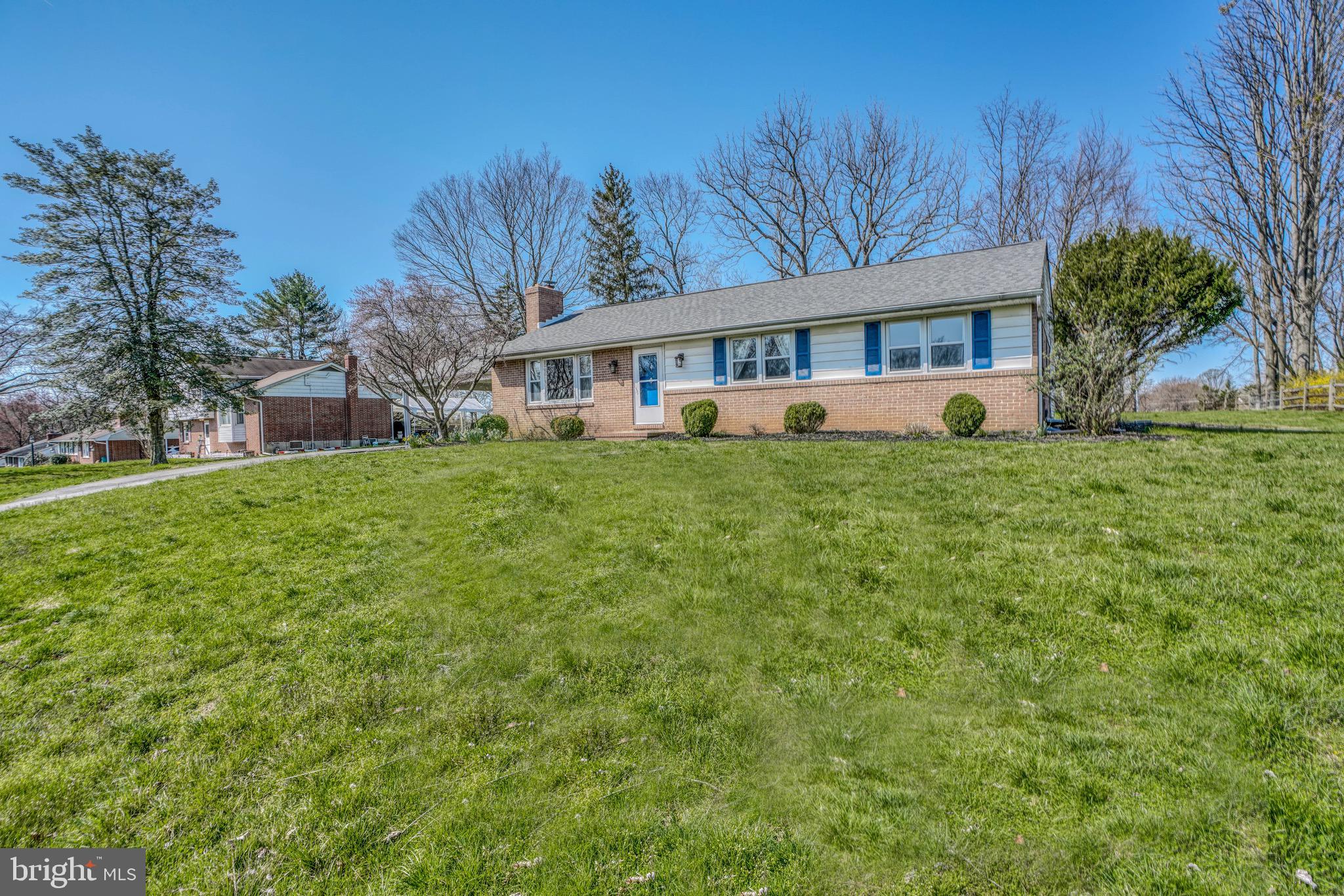 2818 Pinewick Road Ellicott City, MD 21042 - Photo 4 of 75 Gallery Image 4