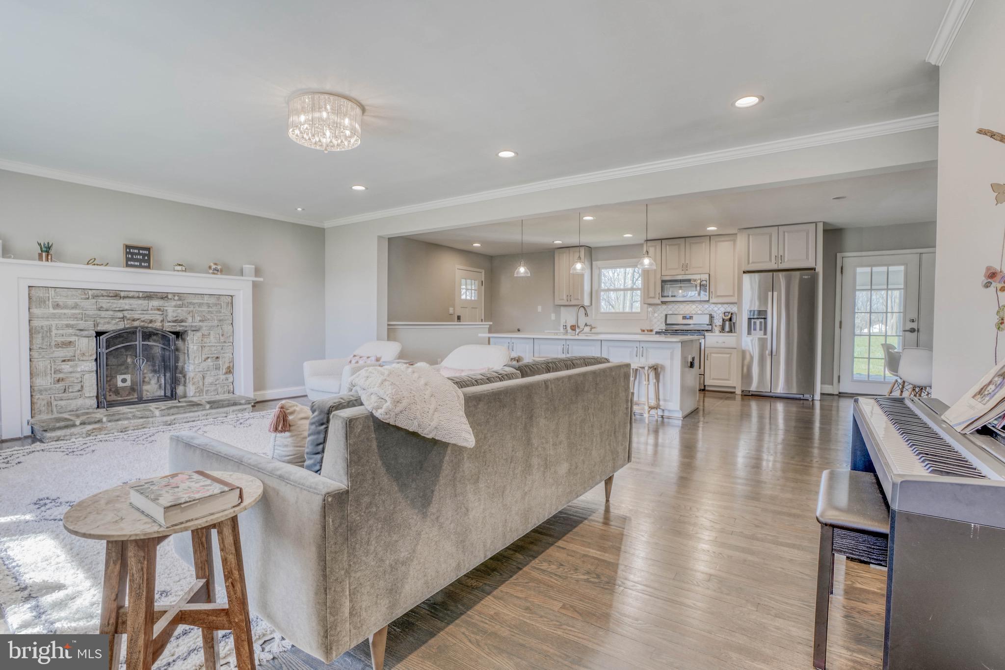 2818 Pinewick Road Ellicott City, MD 21042 - Photo 6 of 75 Beautiful Hardwood Floors Throughout