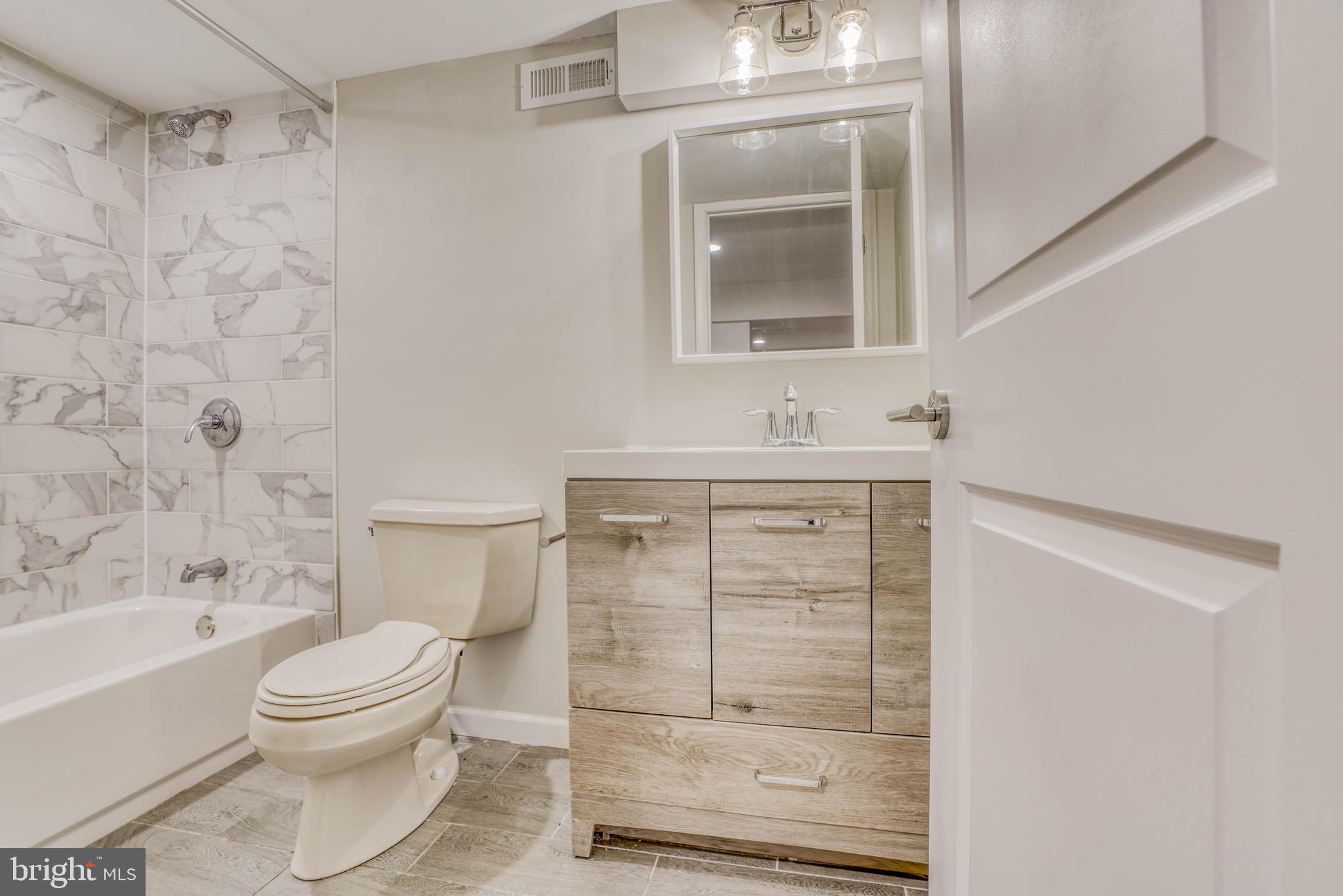 2818 Pinewick Road Ellicott City, MD 21042 - Photo 62 of 75 3rd Full Bath