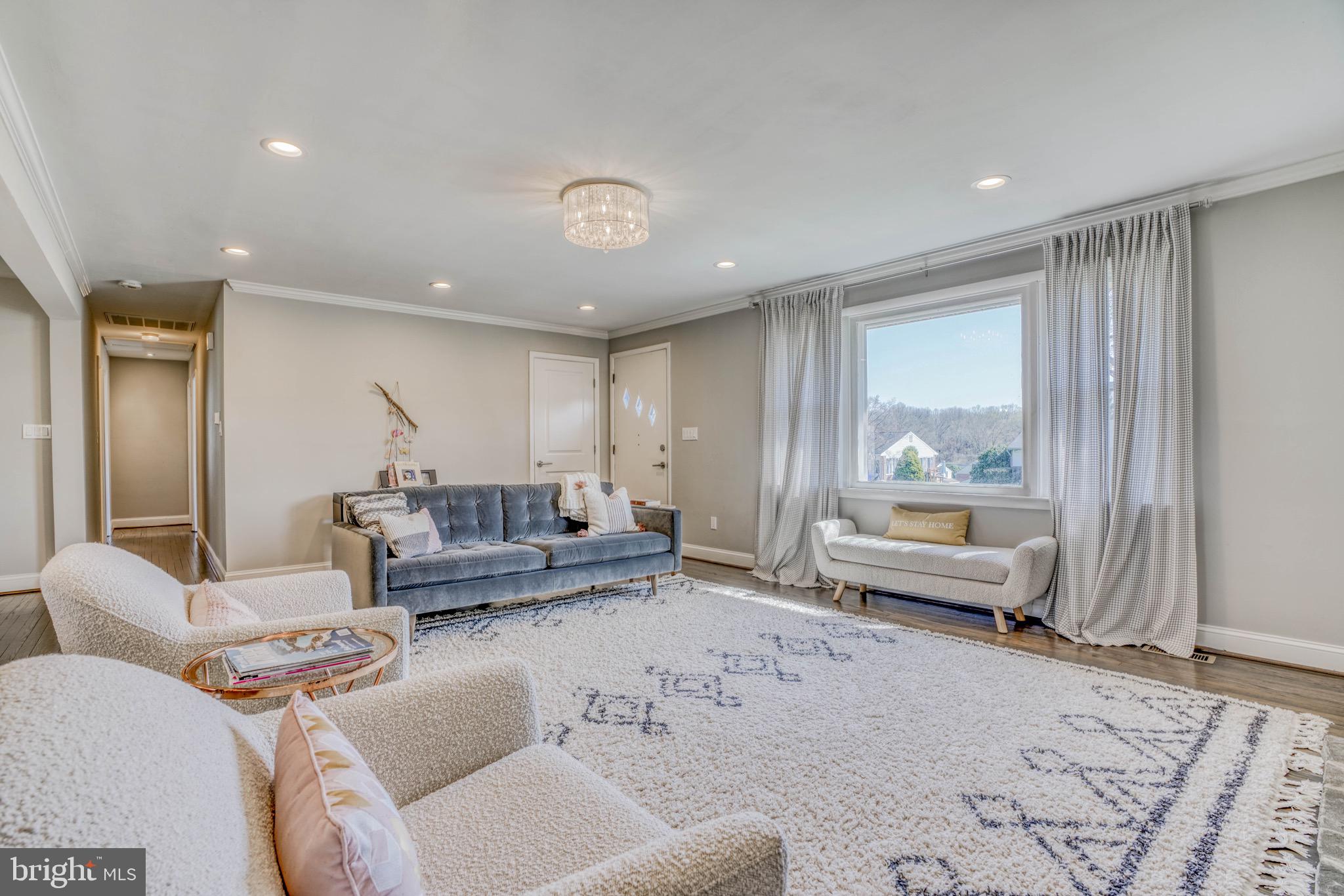 2818 Pinewick Road Ellicott City, MD 21042 - Photo 10 of 75 Gallery Image 10