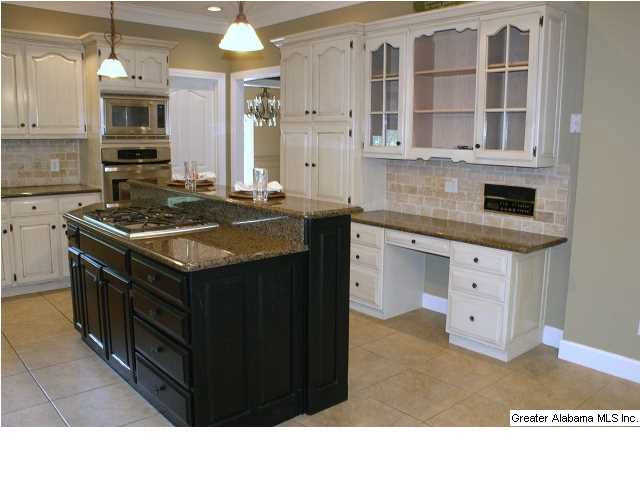 313 Trace Ridge Road Hoover, AL 35244 - Photo 9 of 32 Gallery Image 9