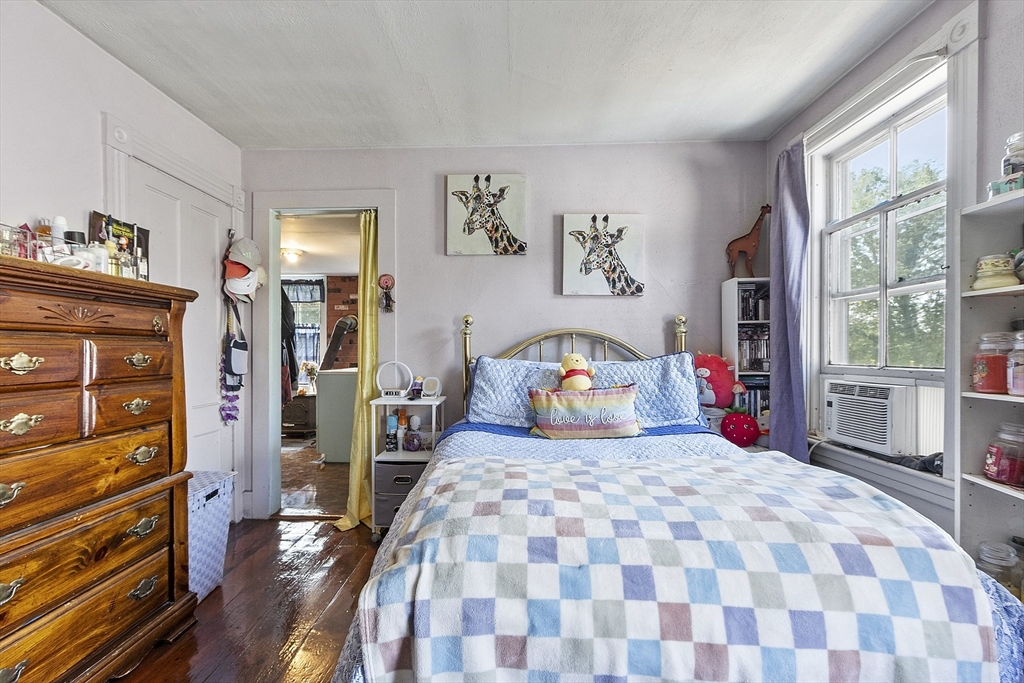 171 South Road Templeton, MA 01436 - Photo 36 of 38 a bedroom with a bed and a window