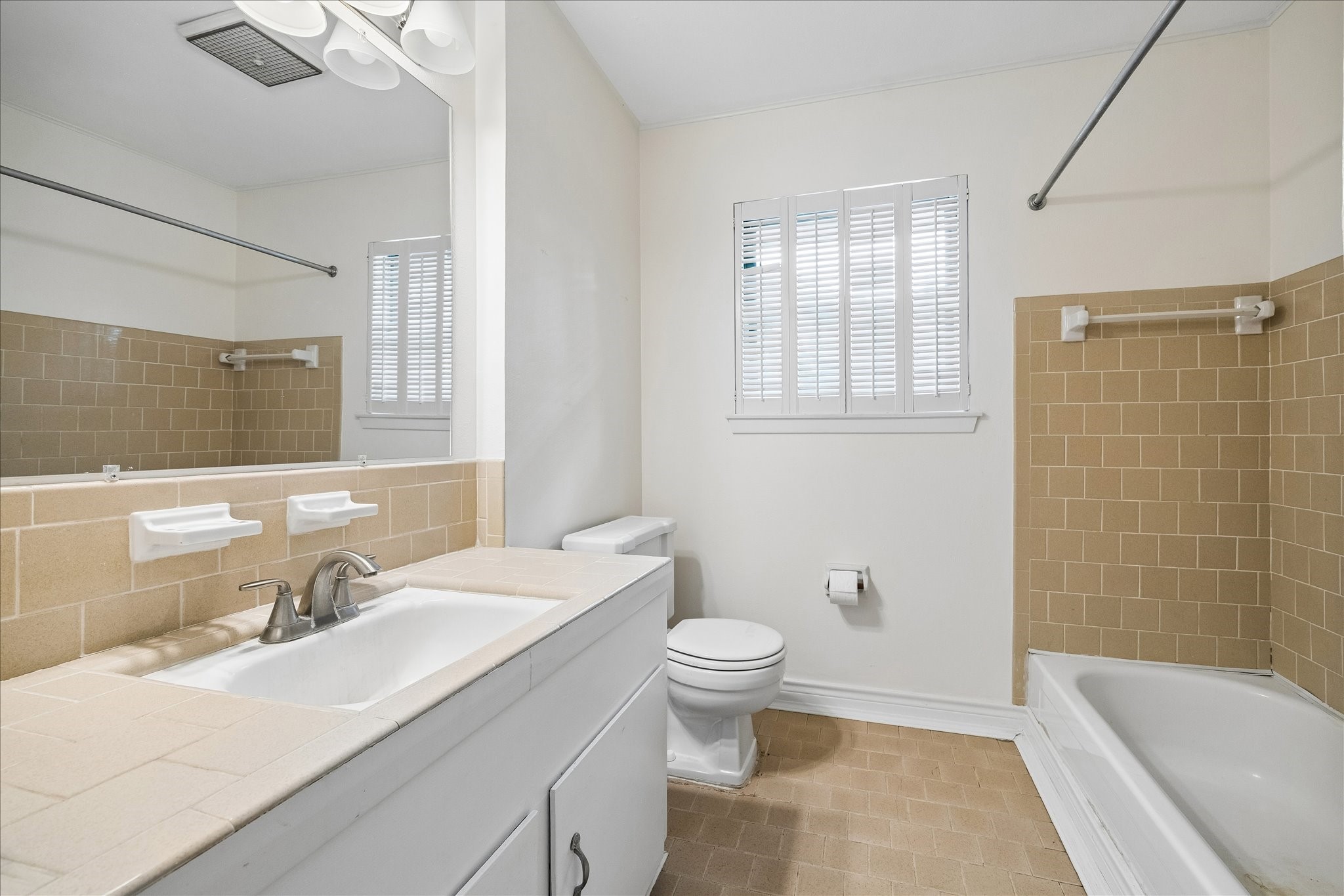 3314 Tanglewilde Street Houston, TX 77063 - Photo 20 of 23