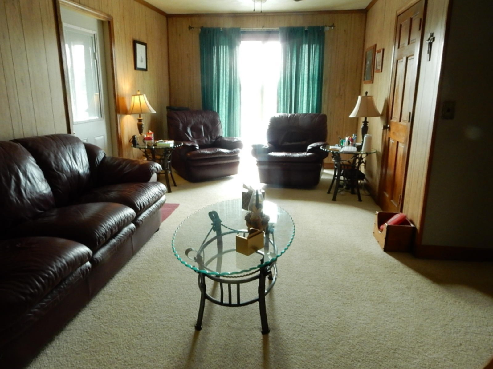 11710 Jackson Road Clarksville, MI 48815 - Photo 3 of 10 Living Room