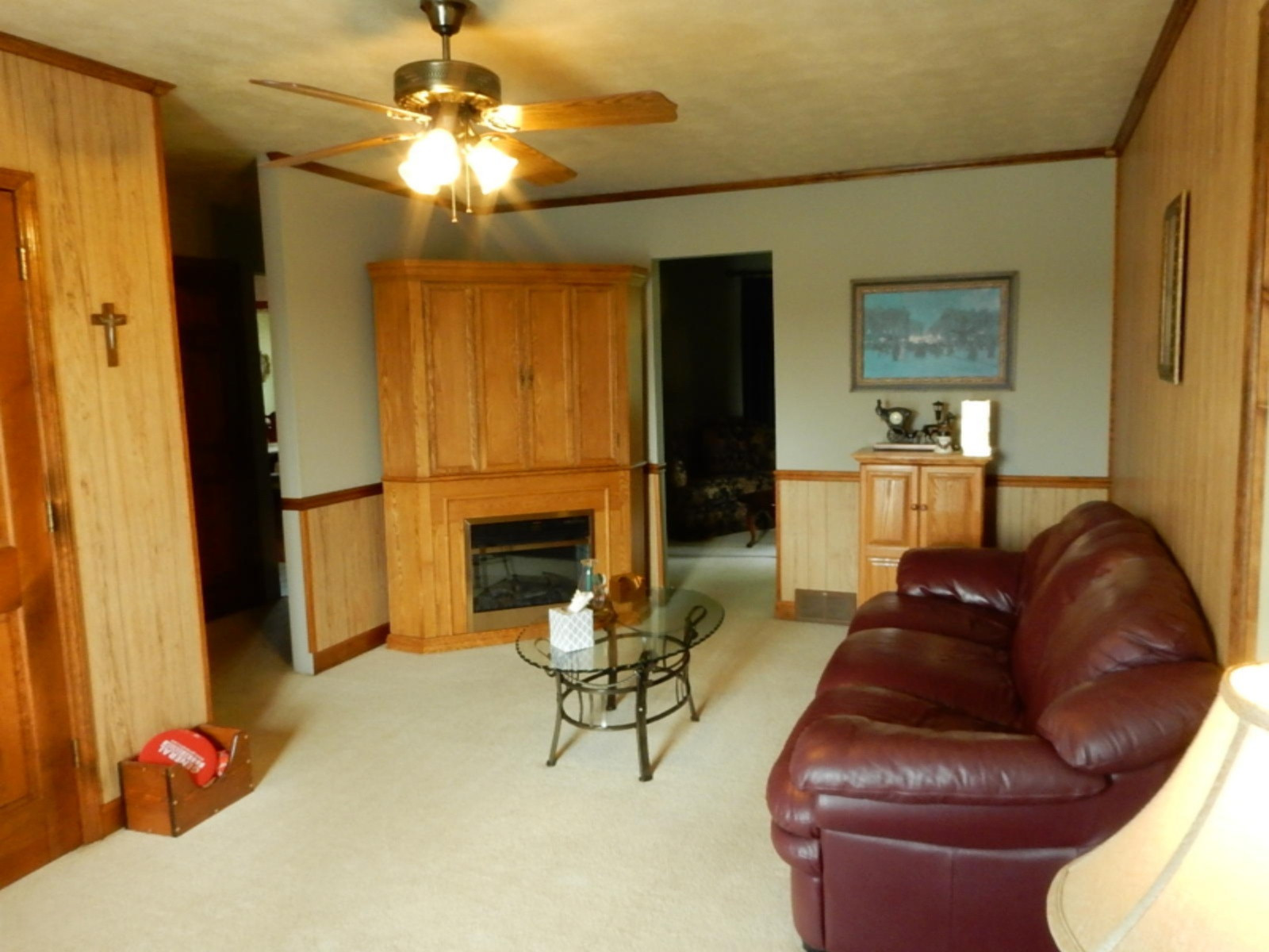 11710 Jackson Road Clarksville, MI 48815 - Photo 7 of 10 Family Room