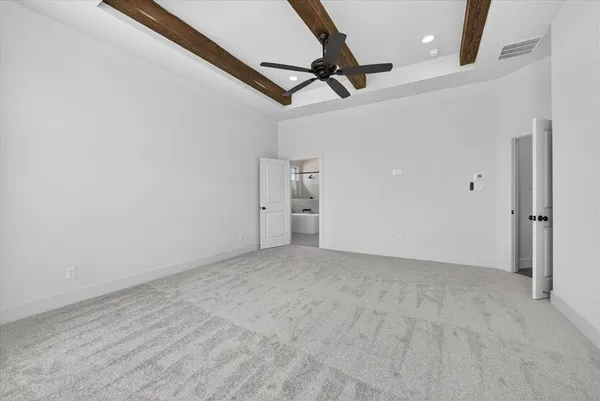 $580,000 | 517 Longhorn Lane, Springtown, TX 76082