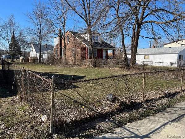 $25,000 | 12754 Georgiana Avenue, Warren, MI 48089