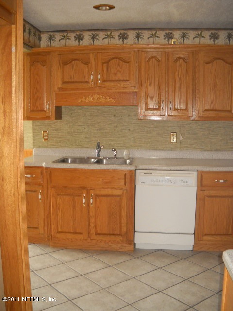 4445 Port Arthur Road Jacksonville, FL 32224 - Photo 8 of 43 Kitchen